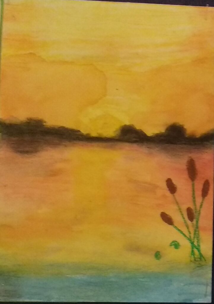 Przedstawia krajobraz warmiński-zachód słońca nad jeziorem, lasem, w dolnym rogu widać pałki wodne.