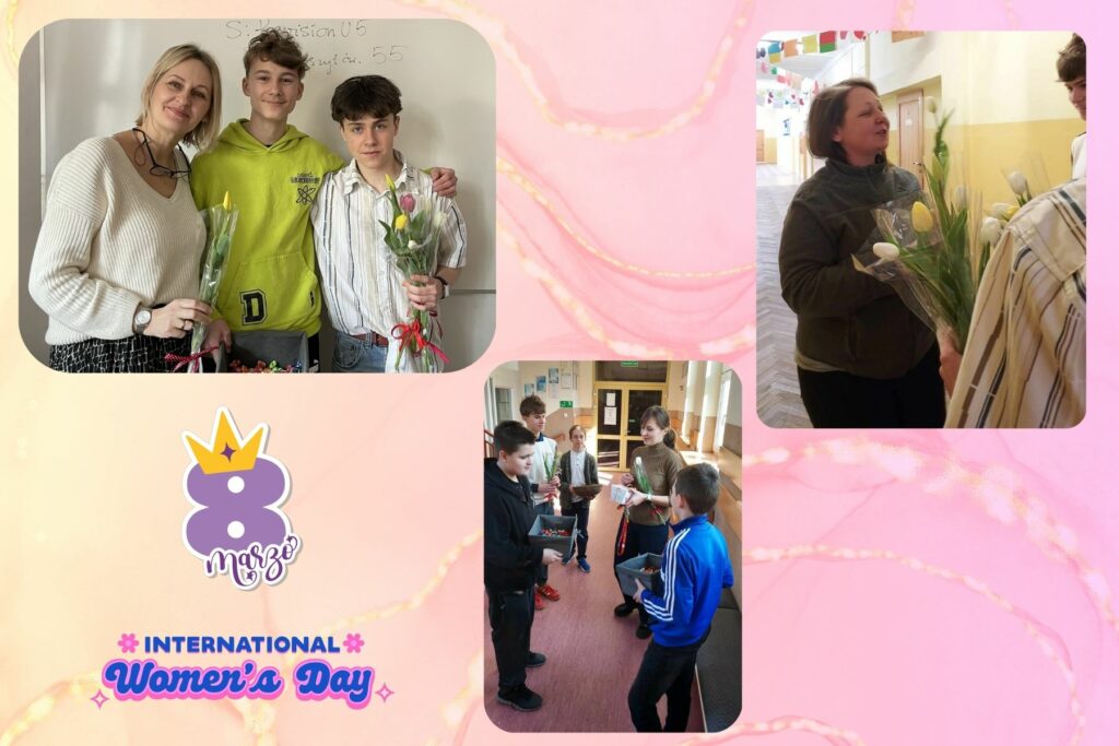 Kolaż przedstawia momenty z obchodów Dnia Kobiet. Zdjęcie po lewej: Dwaj chłopcy – jeden w zielonej bluzie, drugi w pasiastiej koszuli – stoją obok nauczycielki i wręczają jej kwiaty. Cała trójka pozuje do zdjęcia, trzymając tulipany. W tle widać tablicę szkolną. Zdjęcie na górze po prawej: Kobieta w szarym swetrze otrzymuje bukiet tulipanów od uczniów na szkolnym korytarzu. Jej uśmiech świadczy o radości i miłej atmosferze.Zdjęcie na dole pośrodku: Grupa chłopców wręcza kwiaty i słodycze jednej z nauczycielek. Chłopcy mają przy sobie pudełka, w których znajdują się prezenty dla kolejnych kobiet. Centralny element kolażu: Fioletowa ósemka w koronie oraz napis „International Women’s Day”.